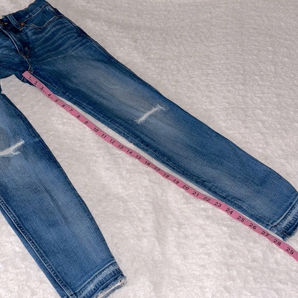 MADEWELL 9" Mid-Rise Skinny Jeans in York Wash Rip and Repair Edition Size 25. - Picture 16 of 16